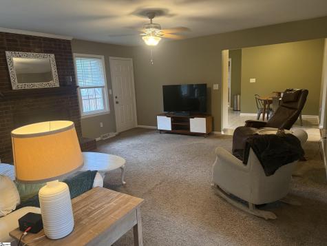 16 Ellesmere Drive Greenville SC 29615