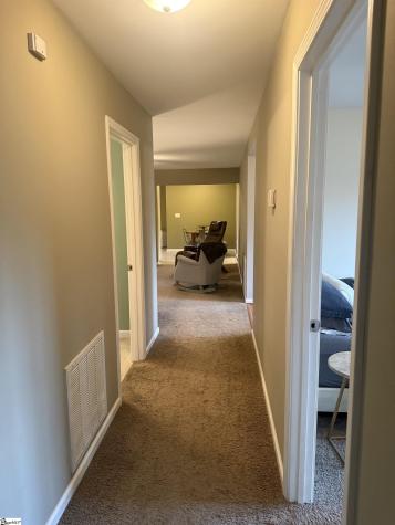 16 Ellesmere Drive Greenville SC 29615