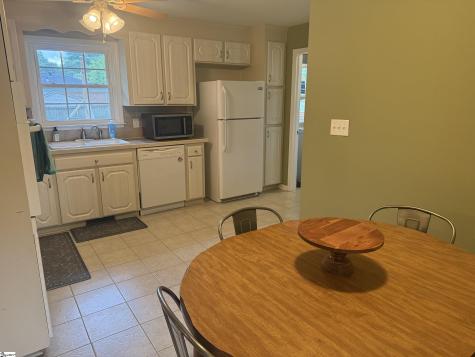 16 Ellesmere Drive Greenville SC 29615