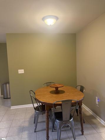 16 Ellesmere Drive Greenville SC 29615