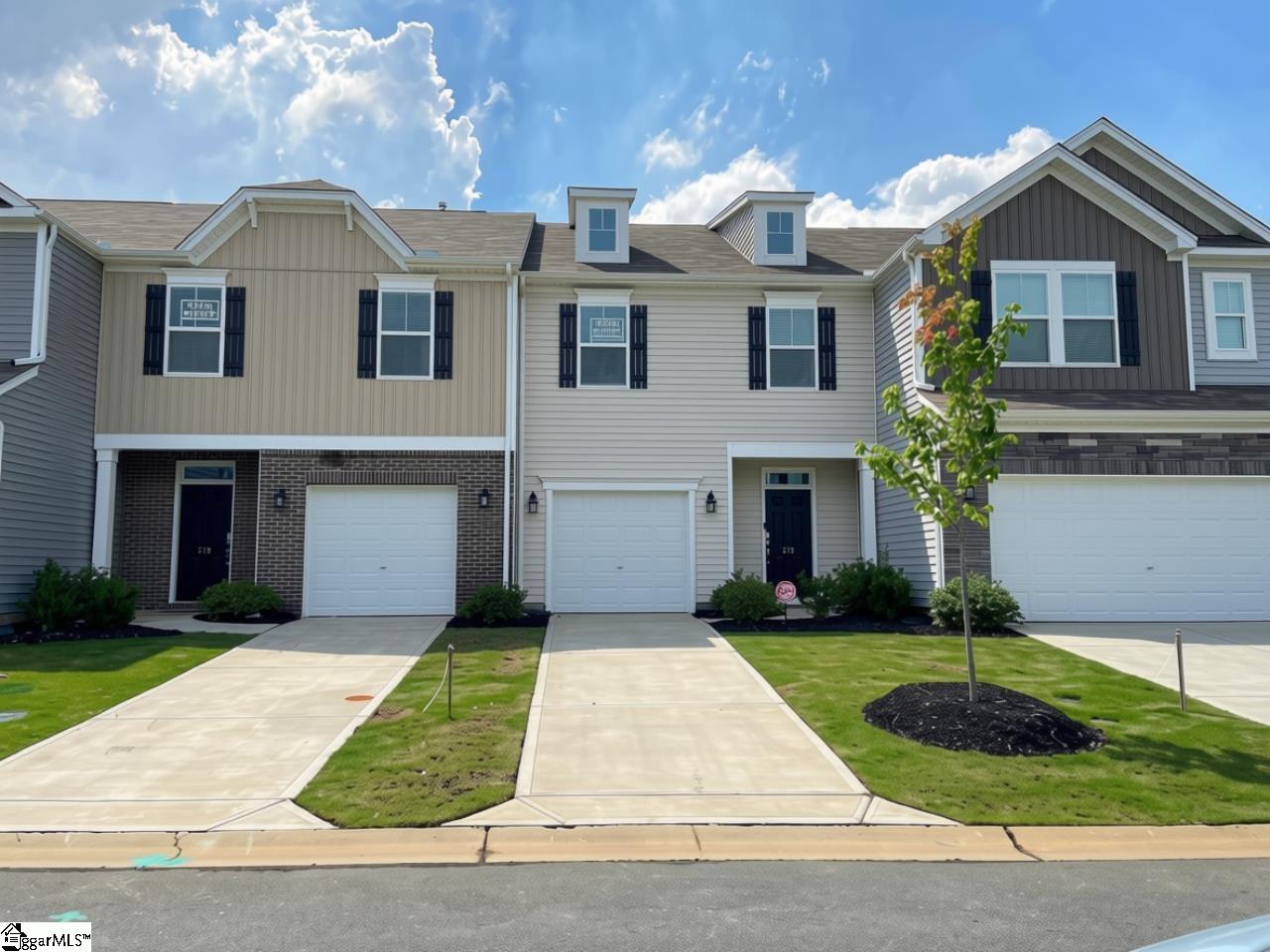 6 E Waller Drive Greenville SC 29611