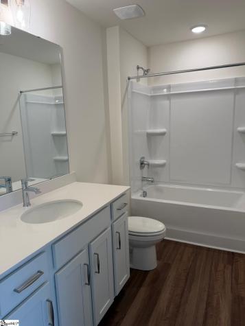 6 E Waller Drive Greenville SC 29611