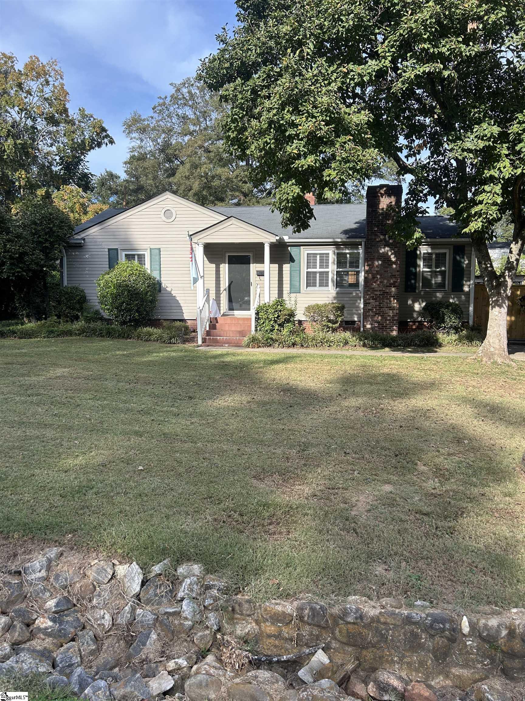 19 E Circle Avenue Greenville SC 29607