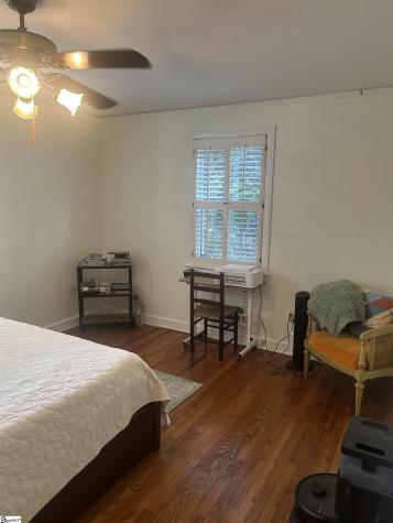 19 E Circle Avenue Greenville SC 29607