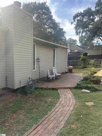 19 E Circle Avenue Greenville SC 29607