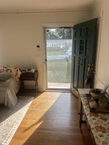 19 E Circle Avenue Greenville SC 29607
