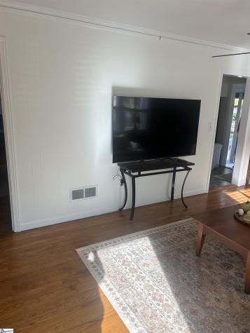 19 E Circle Avenue Greenville SC 29607