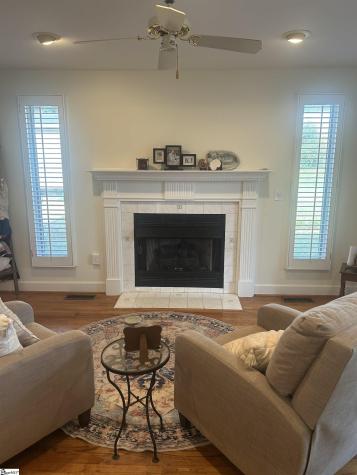 19 E Circle Avenue Greenville SC 29607