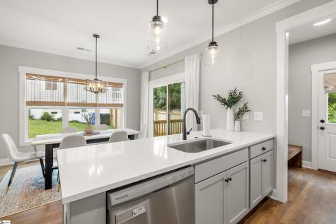 570 Lowndes Hill Road Greenville SC 29607
