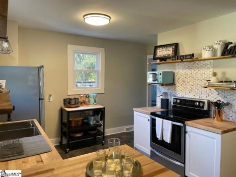 214 Clemson Avenue Greenville SC 29609