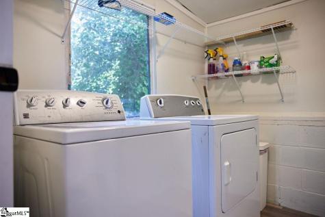 4 Lindberg Avenue Greenville SC 29601
