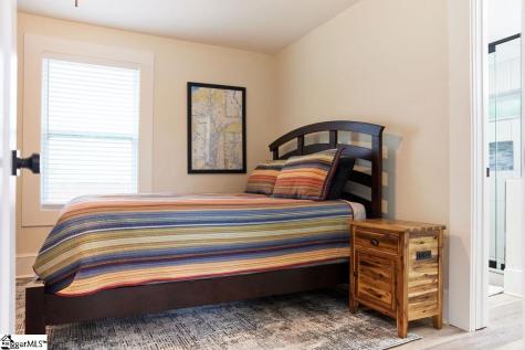 4 Lindberg Avenue Greenville SC 29601