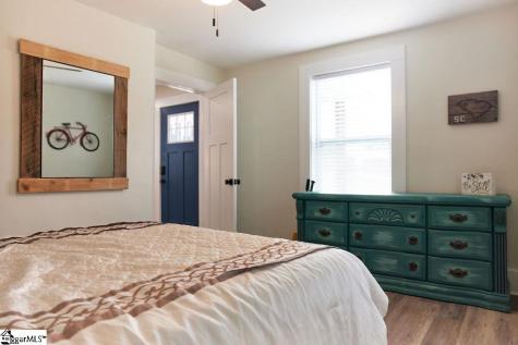 4 Lindberg Avenue Greenville SC 29601