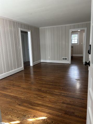 5 Whitsett Street Greenville SC 29601