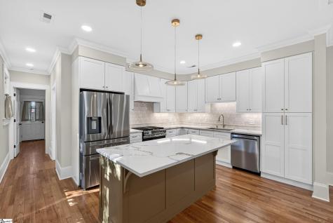 20 E Earle Street Greenville SC 29609