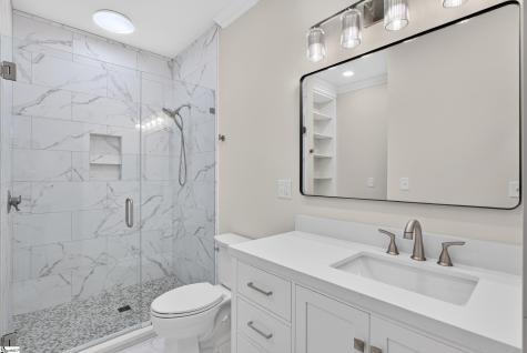 20 E Earle Street Greenville SC 29609
