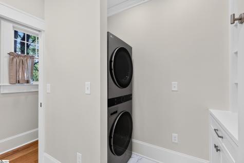 20 E Earle Street Greenville SC 29609