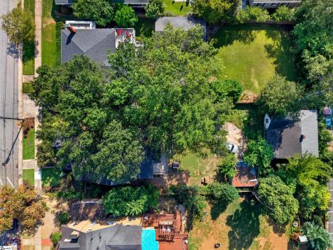 20 E Earle Street Greenville SC 29609