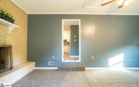 215 Orchard Circle Gaffney SC 29341