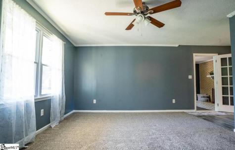 215 Orchard Circle Gaffney SC 29341