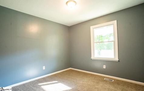 215 Orchard Circle Gaffney SC 29341