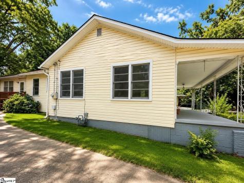 111 Bethune Street Greenwood SC 29646