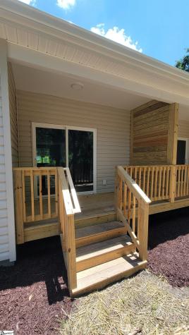 125 Ledbetter Street Greenville SC 29611