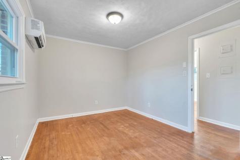 408-B Yardley Court Spartanburg SC 29306
