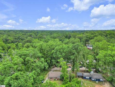 408-B Yardley Court Spartanburg SC 29306
