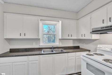 408-B Yardley Court Spartanburg SC 29306