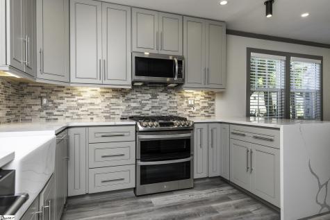 130 Cleveirvine Avenue Greenville SC 29607