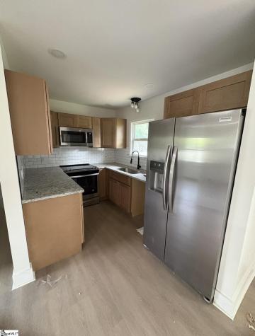 18 Brookview Drive Greenville SC 29605