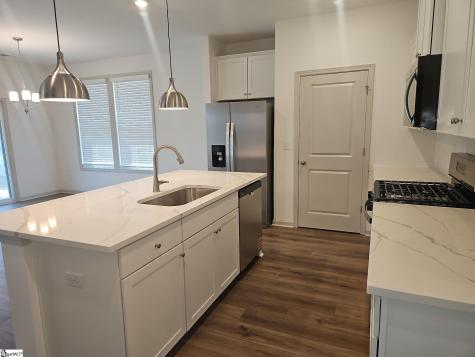 5 Thunder Trail Central SC 29630
