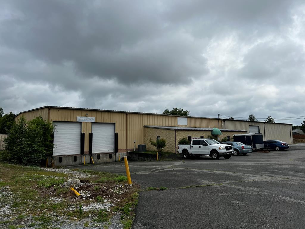 2664 Old Newport Highway Sevierville TN 37876