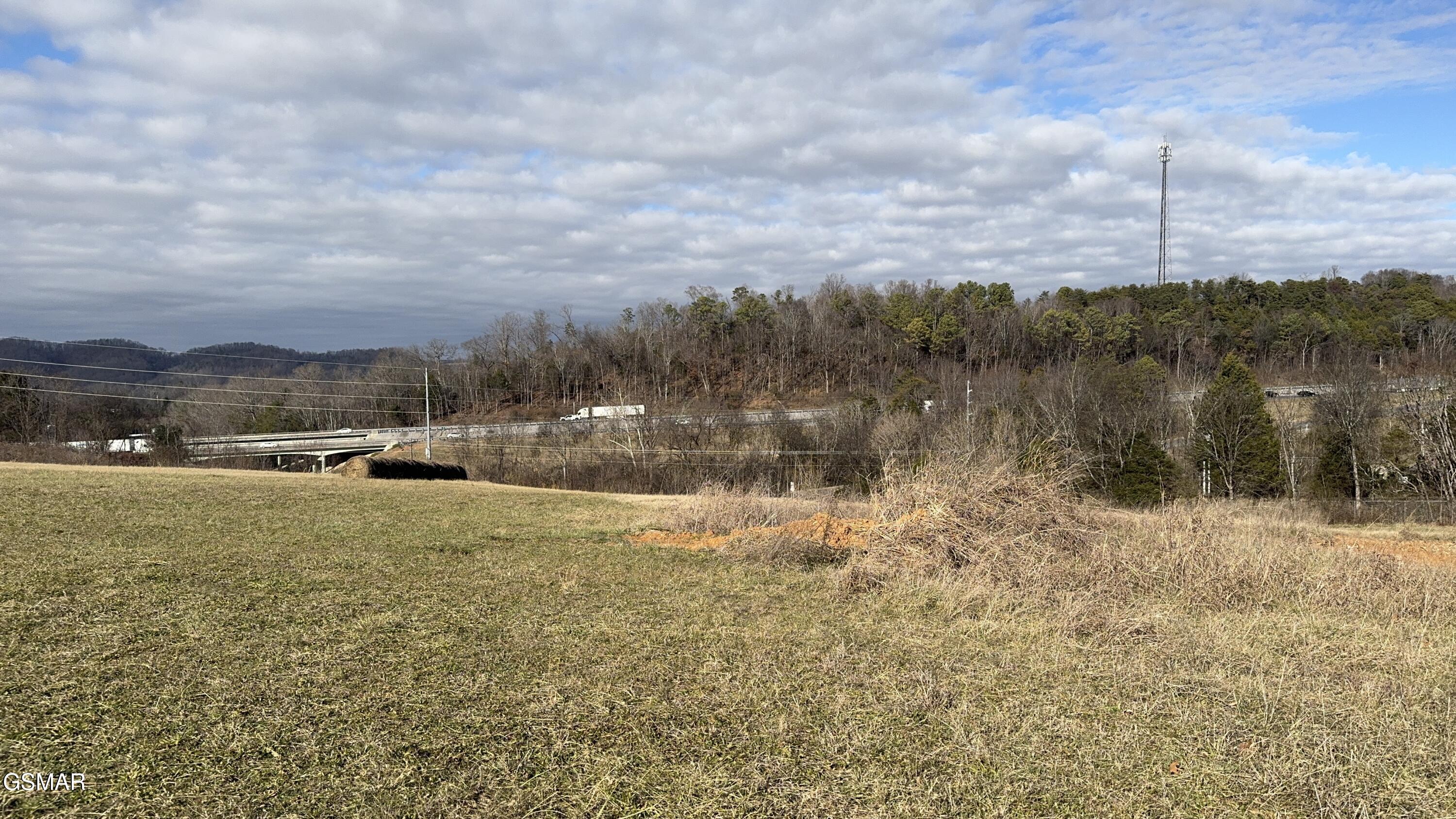 725 W Highway 25 70 Dandridge TN 37725