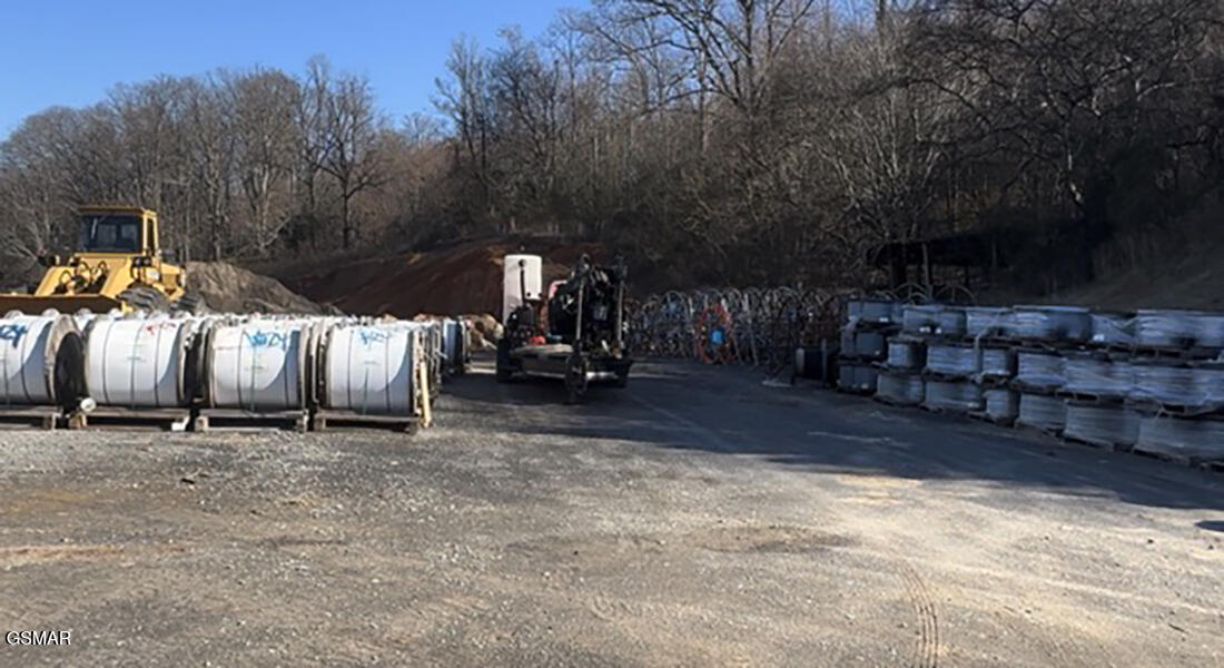 725 W Highway 25 70 Dandridge TN 37725