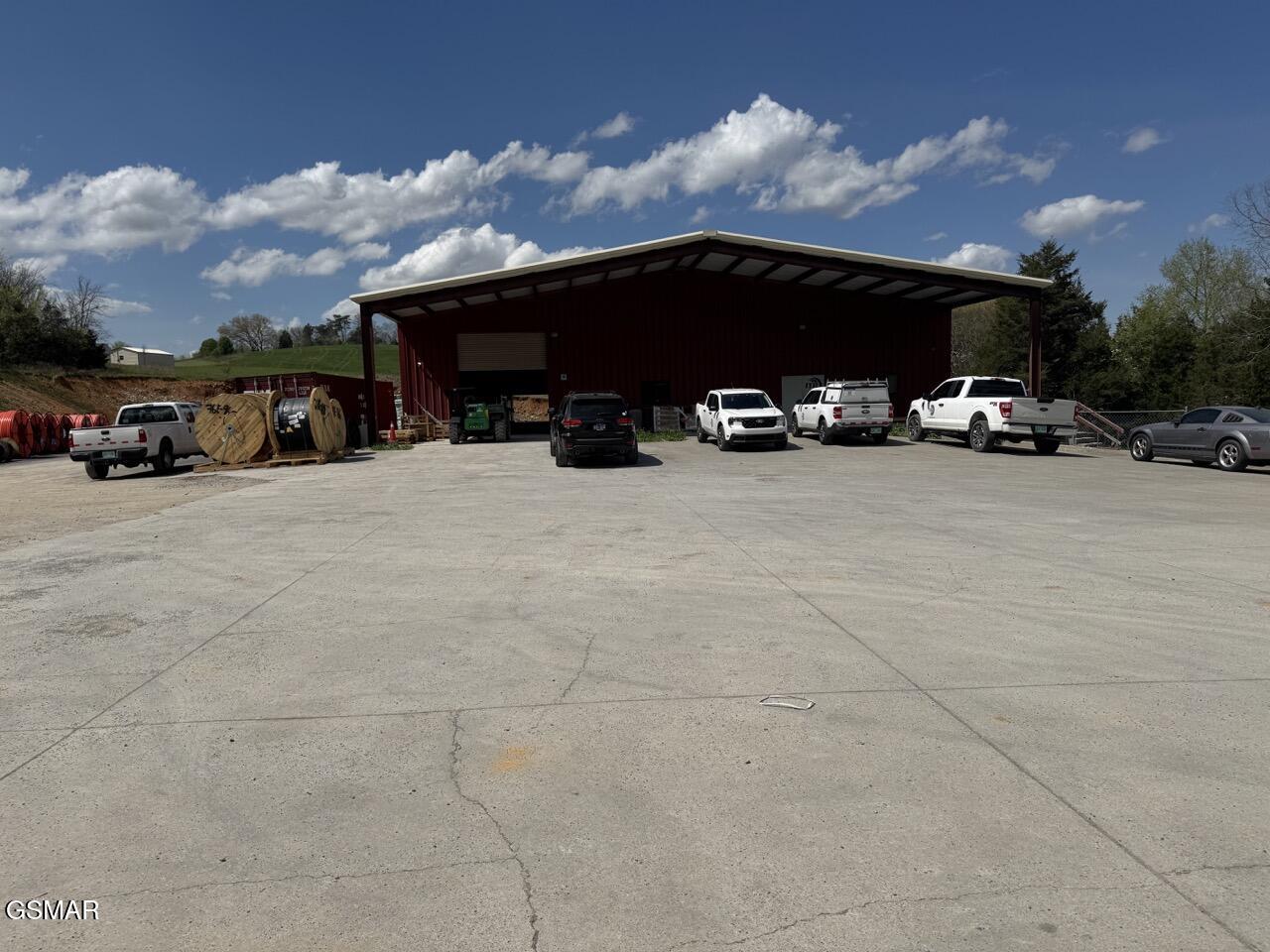 725 W Highway 25 70 Dandridge TN 37725