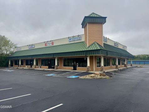 1240 Fox Meadows Boulevard Sevierville TN 37862