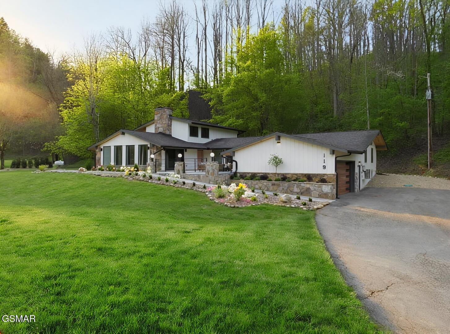 119 Tunis Road Sevierville TN 37876