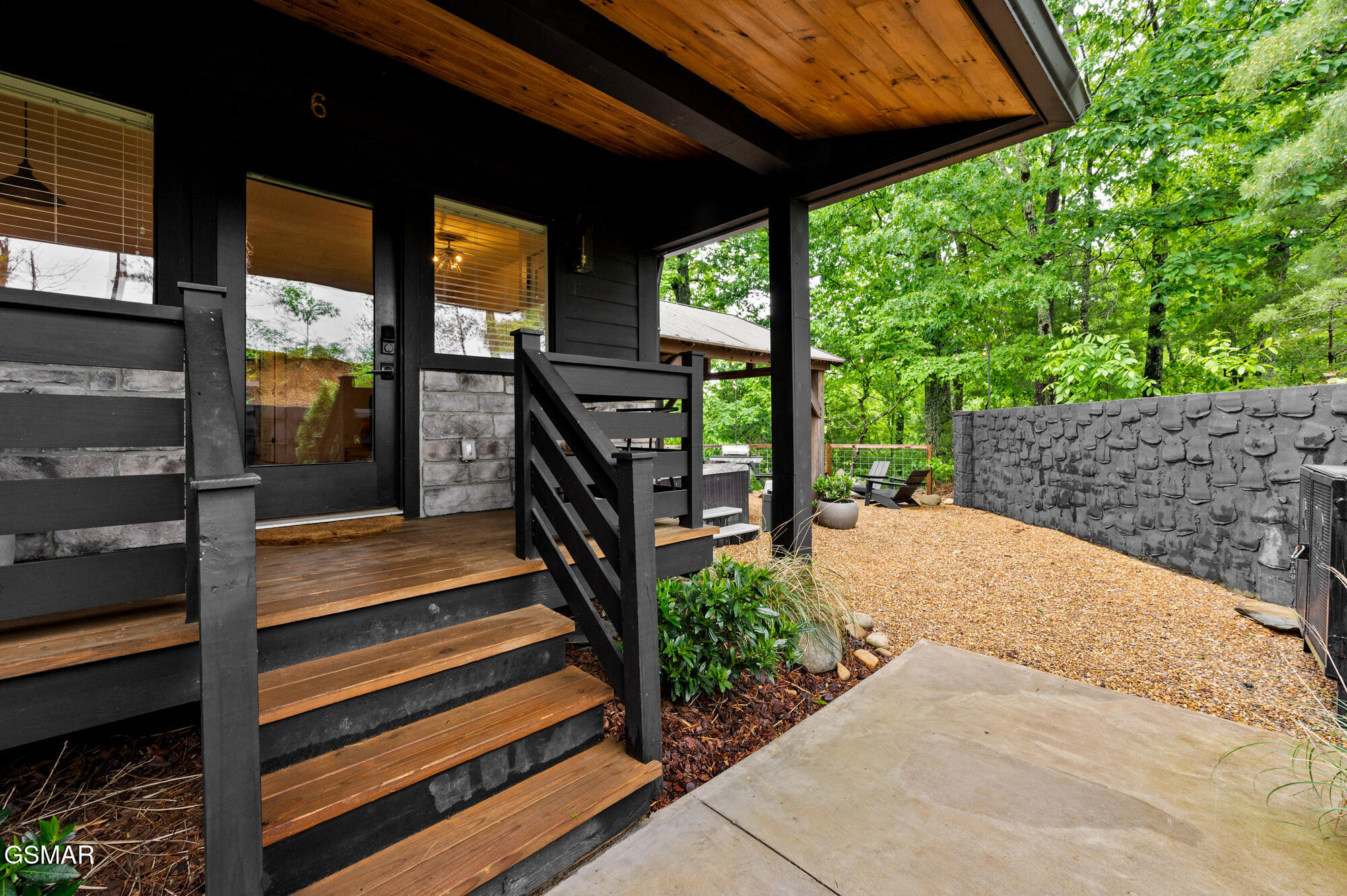 4155 Dollys Drive Sevierville TN 37876