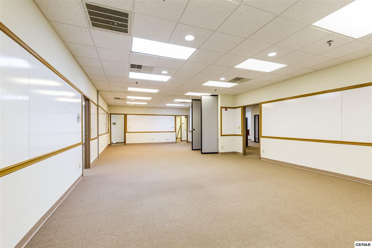 115 Broadway Avenue Sneedville TN 37830