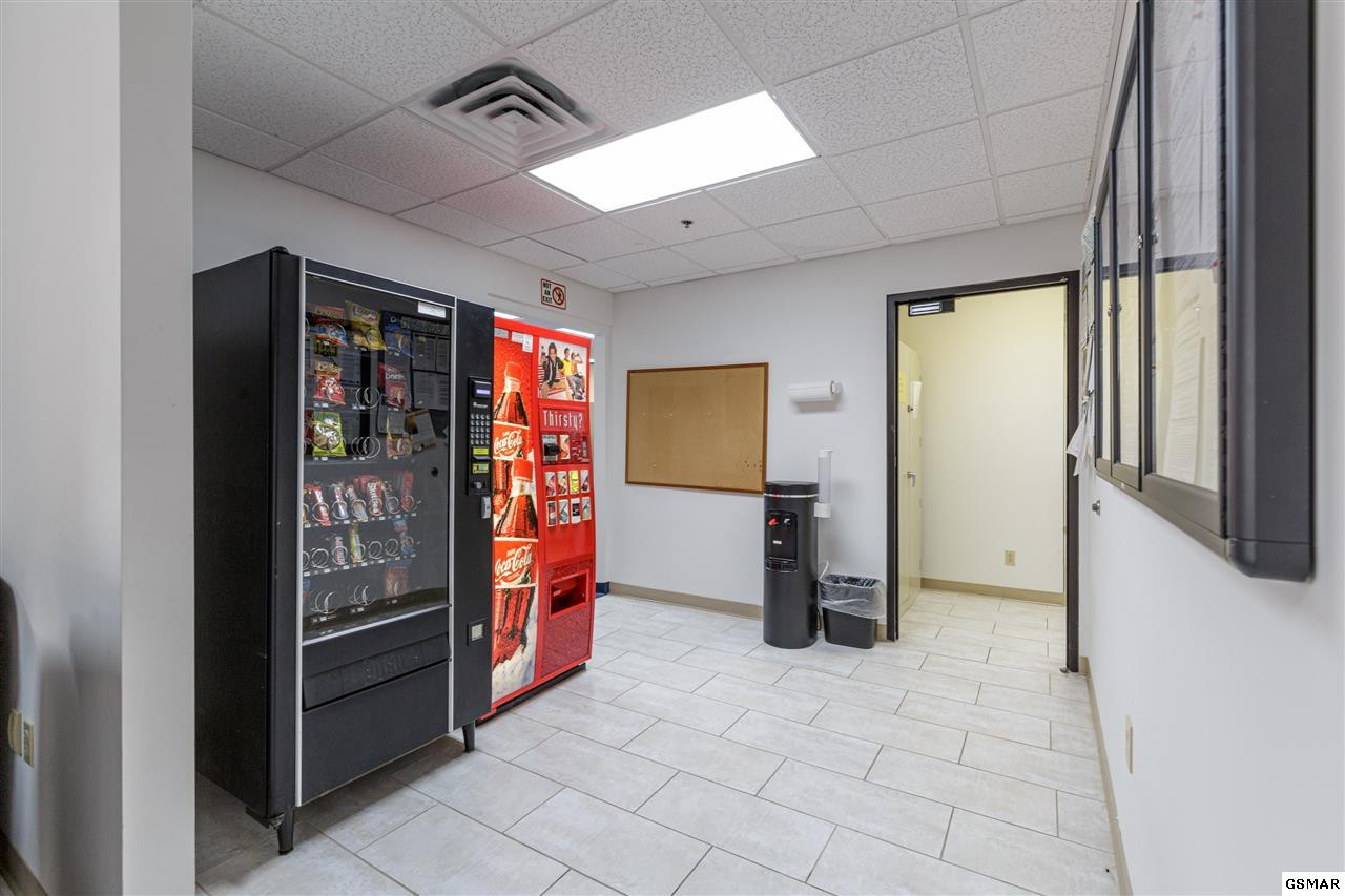 115 Broadway Avenue Sneedville TN 37830