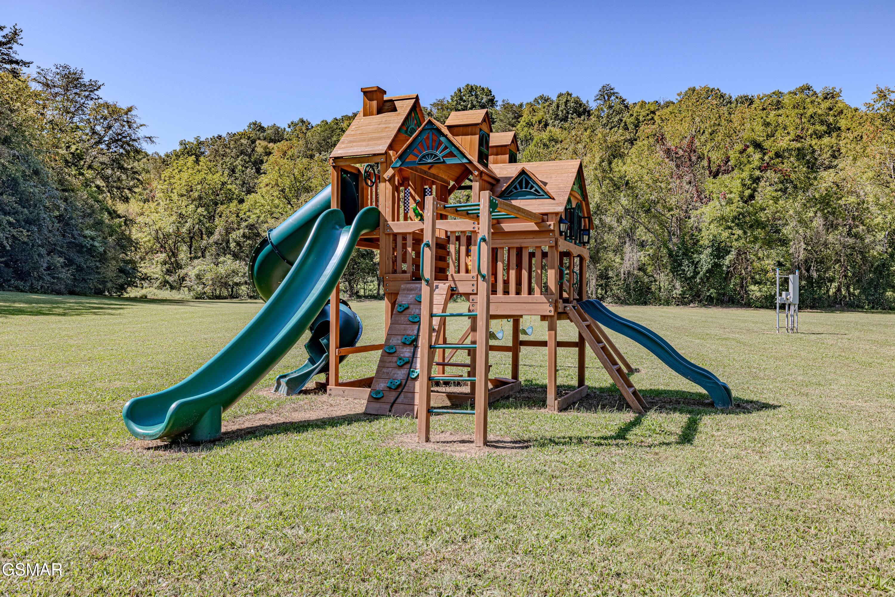 1155 Fowlers Grove Road Newport TN 37821