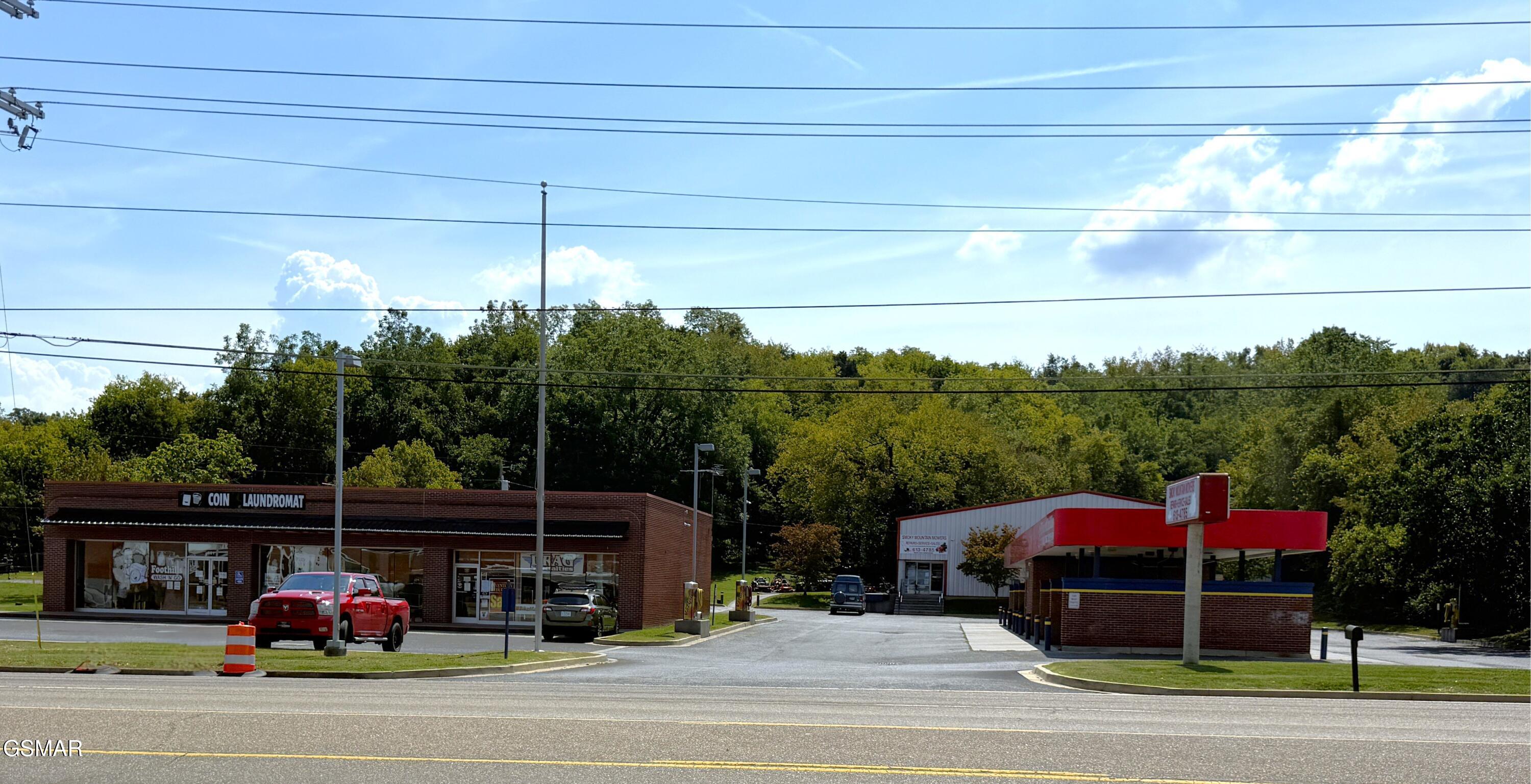 861 W Highway 25-70 Newport TN 37821