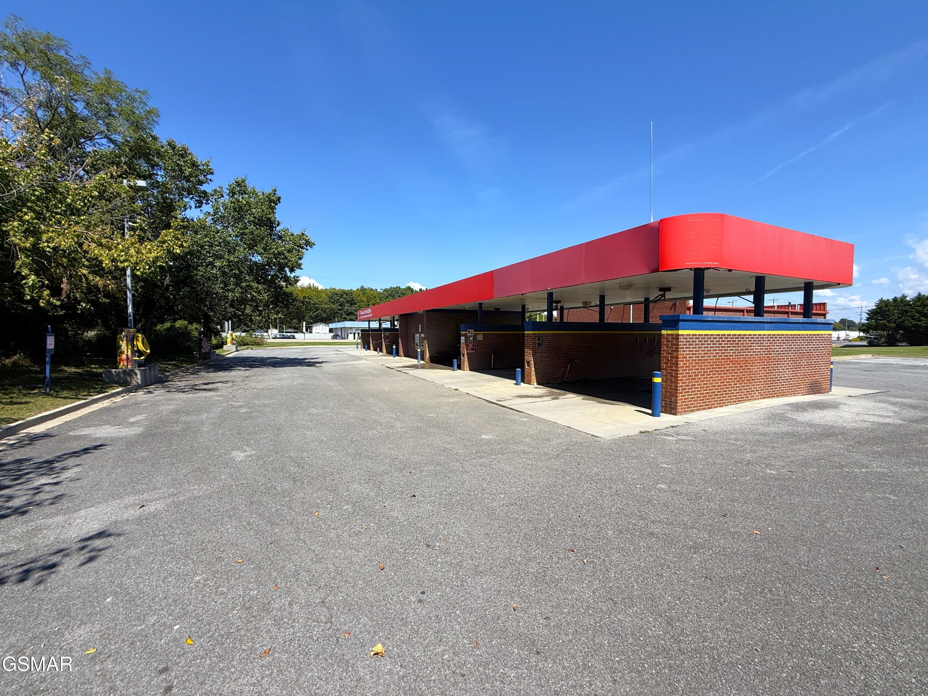 861 W Highway 25-70 Newport TN 37821