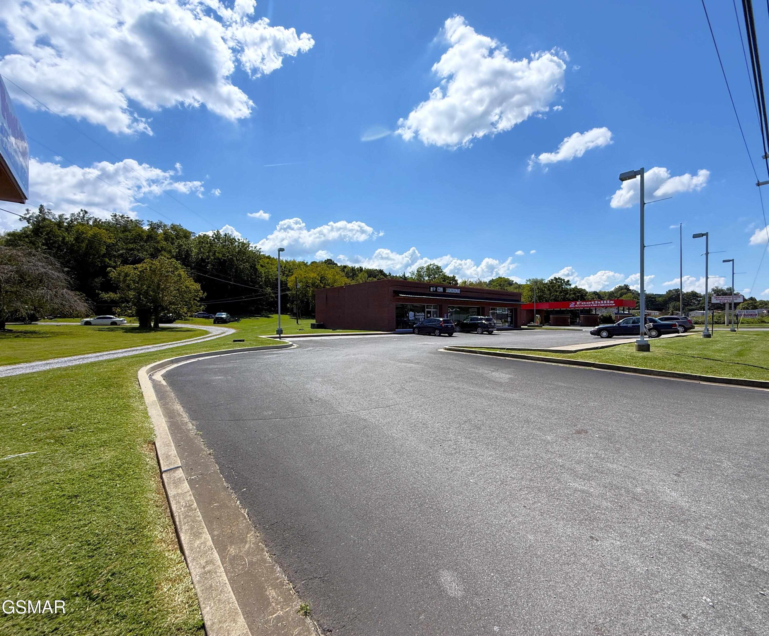 861 W Highway 25-70 Newport TN 37821