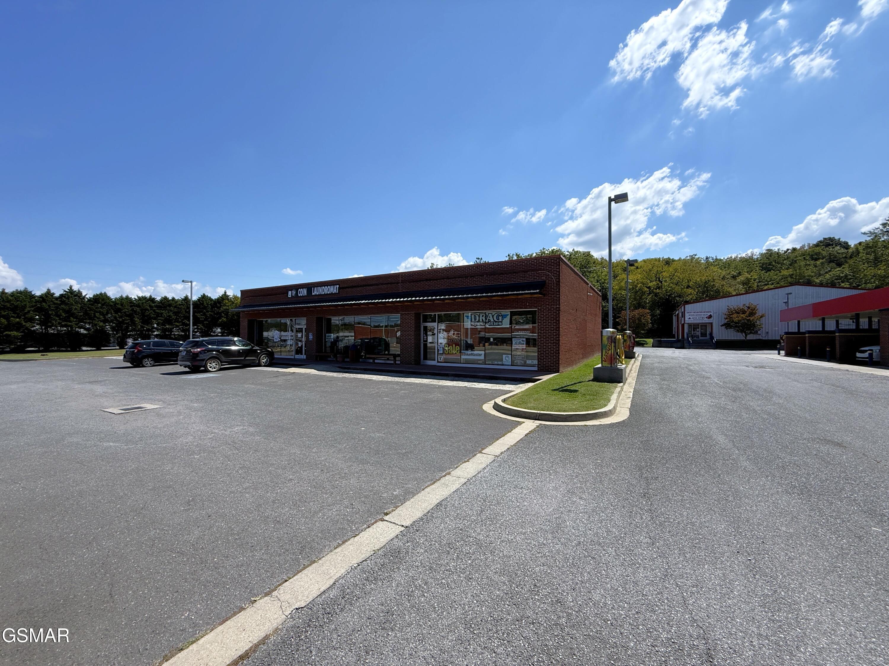 861 W Highway 25-70 Newport TN 37821