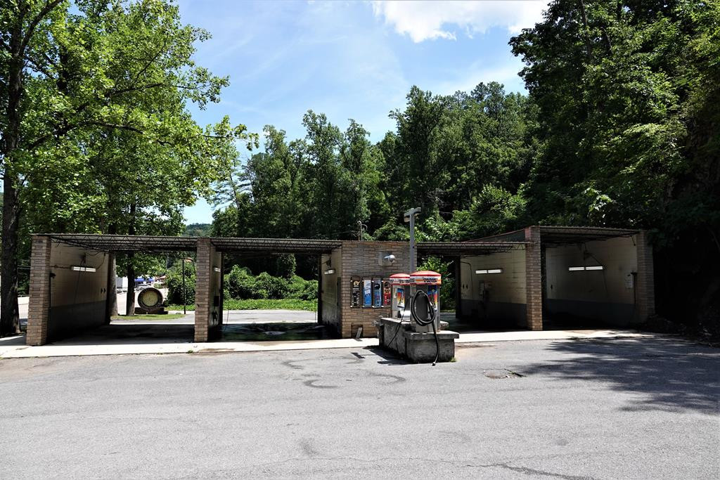 702 Parkway Gatlinburg TN 37738