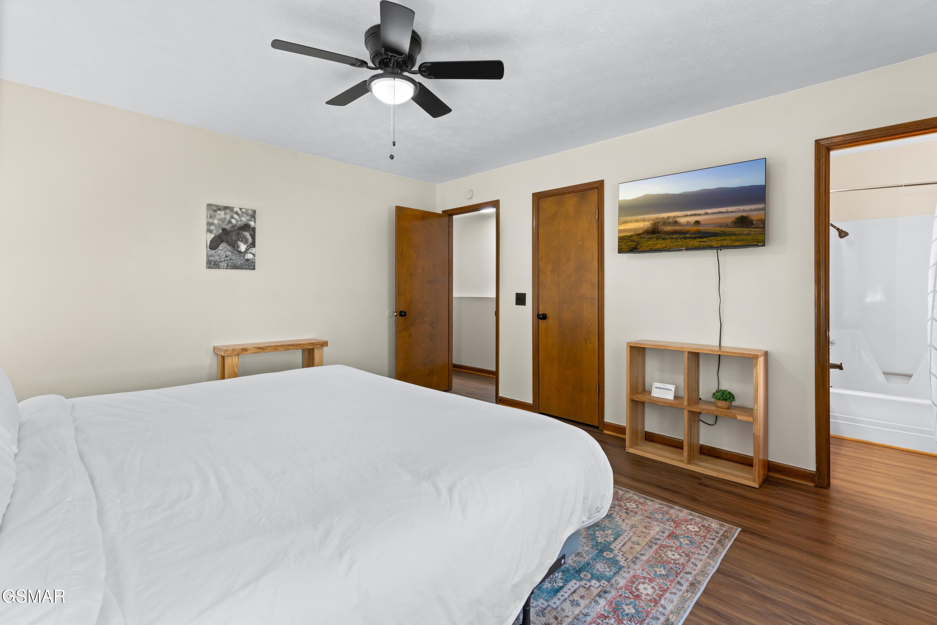 3729 Plaza Way Pigeon Forge TN 37863