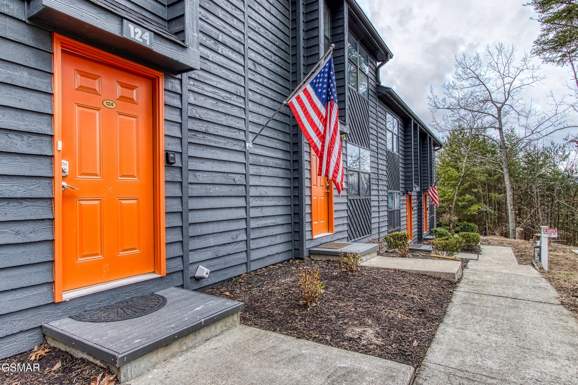 3729 Plaza Way Pigeon Forge TN 37863